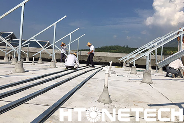 支架安装.jpg 支架安装.jpg